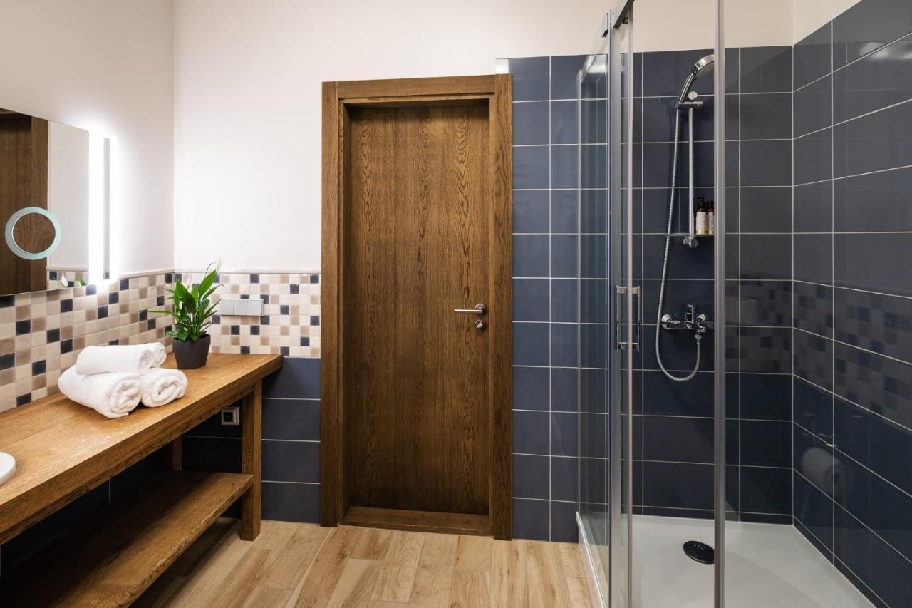 Riga Riverside Spacious One Bedroom Apartment Luaran gambar